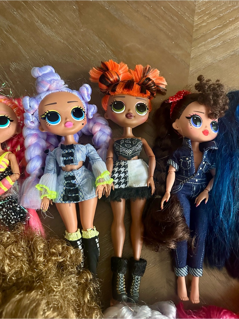 LOL Surprise Dolls Assortment - Mixed Colors - Picture 4 of 10